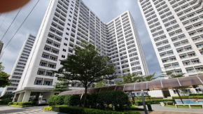 Staycation at Grace Condo Near BGC